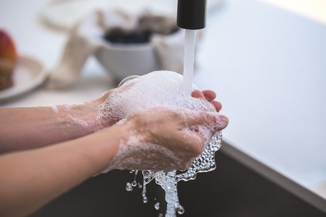 Jak mydło w płynie wpływa na Twoją skórę